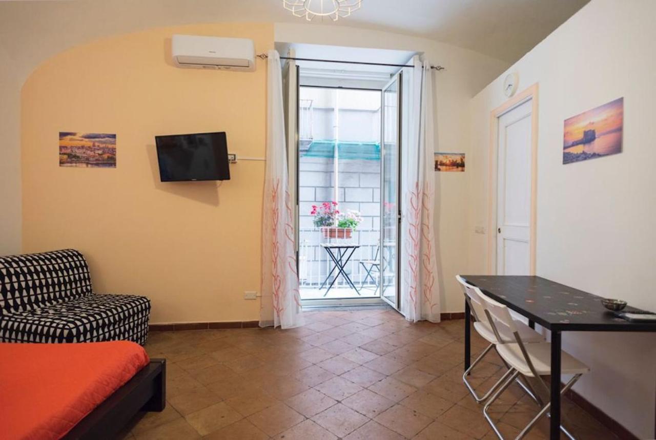 Napoli Centro Apartment A Balcony In The Heart Of Neapol Zewnętrze zdjęcie